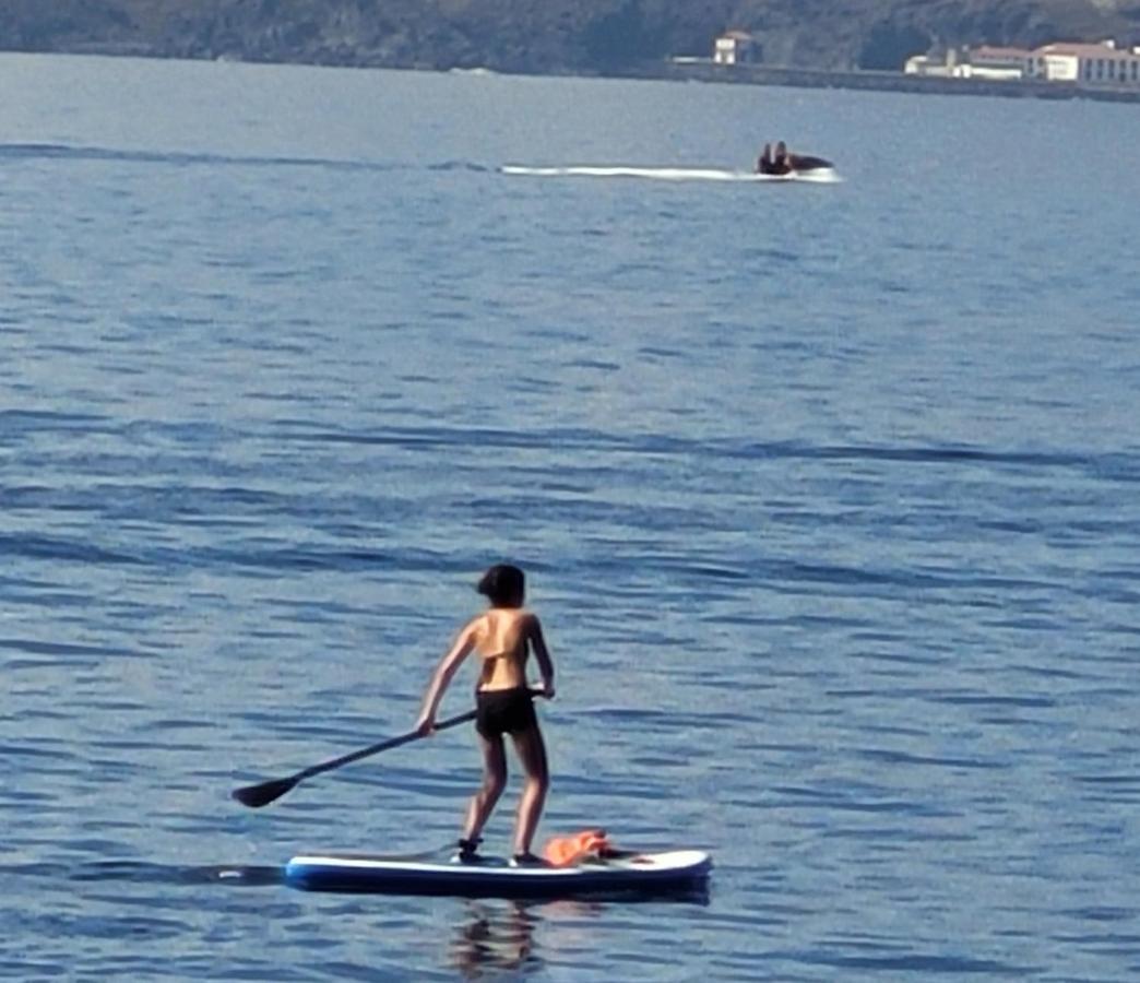 Primera Linea De Playa Con Vistas Al Mar Y Plaza De Garaje Radazul Buitenkant foto